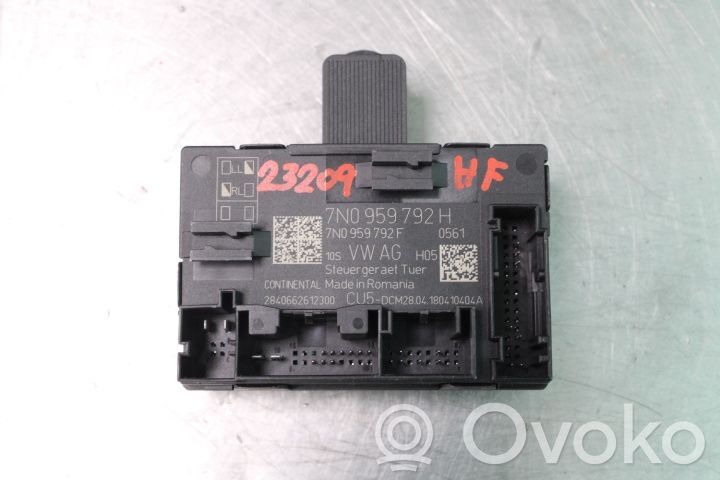 Door control unit/module   7N0959792H