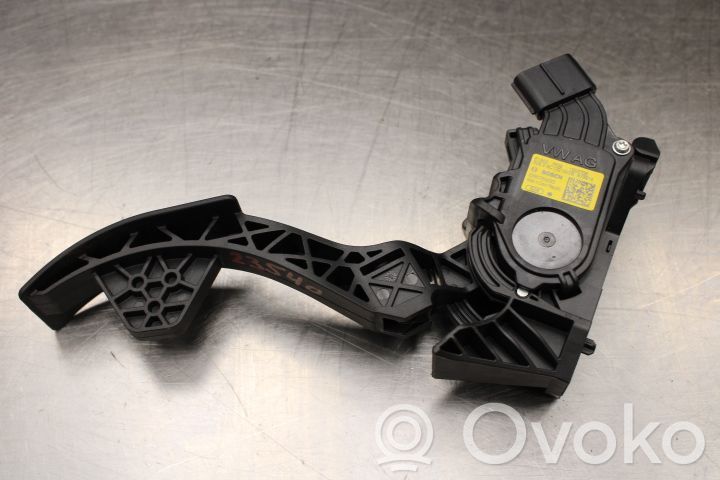 Volkswagen Polo V 6R Accelerator pedal position sensor 