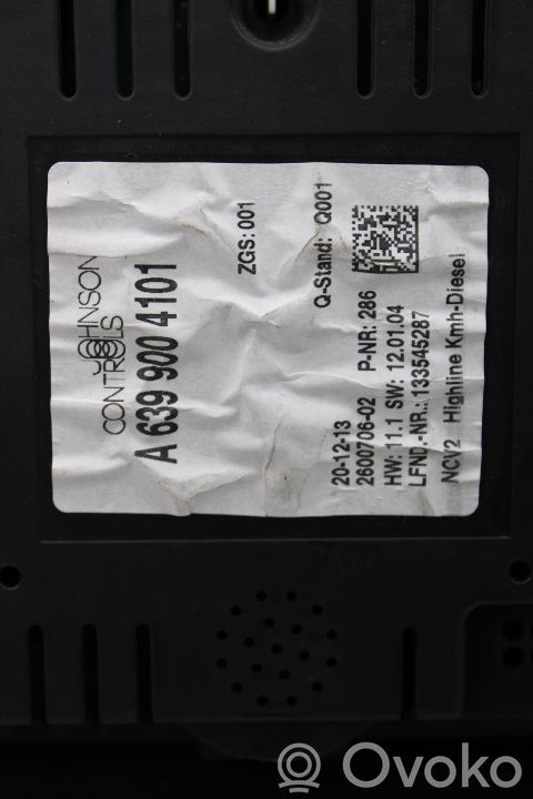 Mercedes-Benz Vito Viano W639 Tachimetro (quadro strumenti)