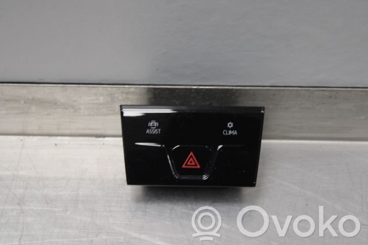 Botón interruptor de luz de peligro   5H0925200AA