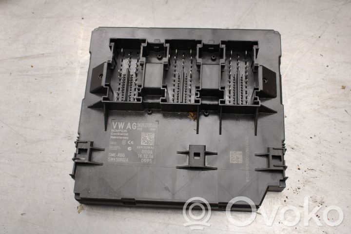 Volkswagen Caddy Fuse module 