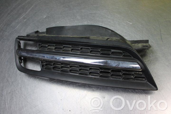 Nissan Micra Front bumper lower grill 