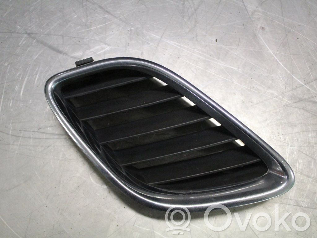 Saab 9-5 Mascherina inferiore del paraurti anteriore 