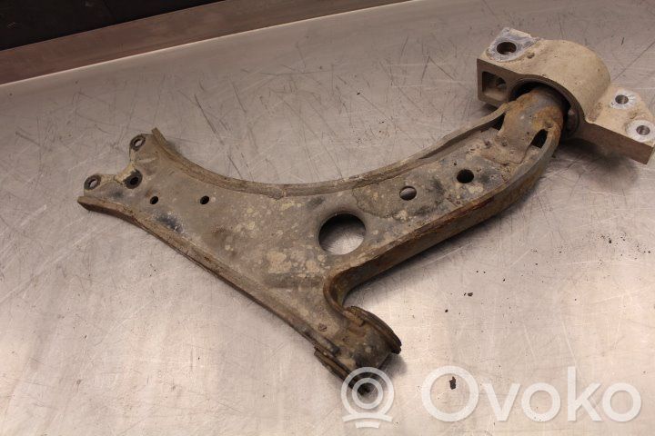 Volkswagen Golf V Etu-alatukivarren haarukkavipu 