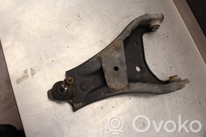 Querlenker Achsschenkel vorne   545001225R