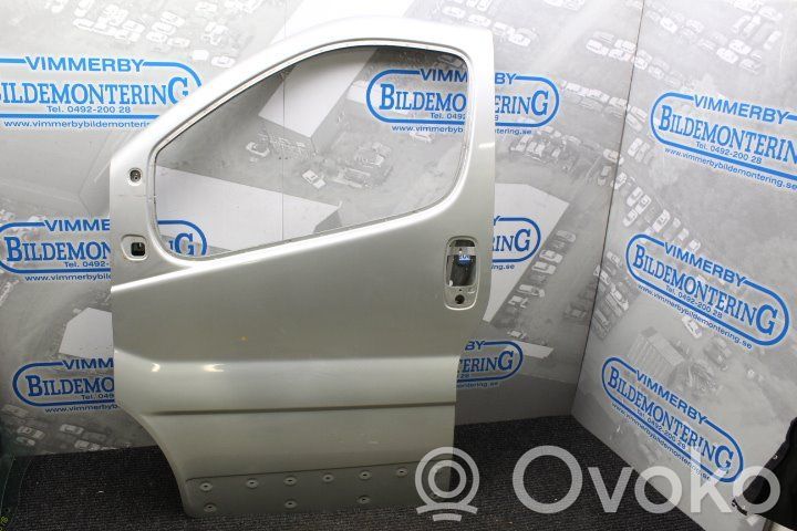 Opel Vivaro Дверь 