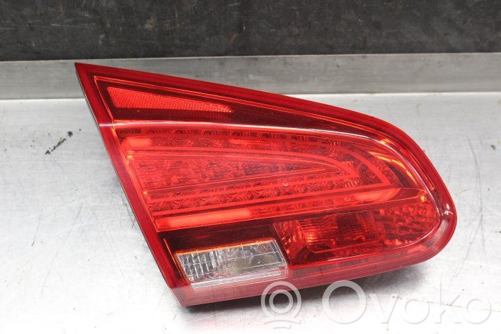 KIA Ceed Tailgate rear/tail lights 