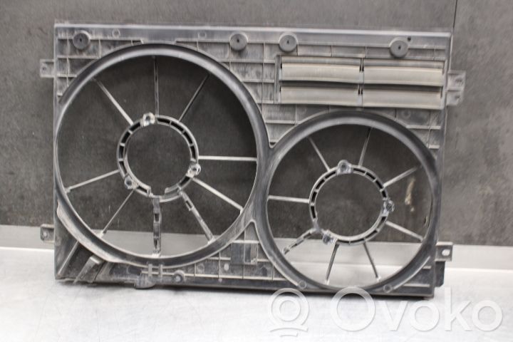 Volkswagen PASSAT B6 Convogliatore ventilatore raffreddamento del radiatore