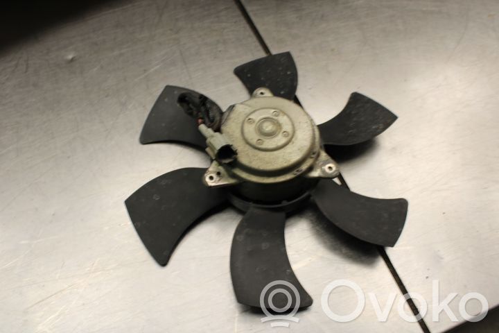 Nissan Navara D40 Ventilator electric răcire radiator 
