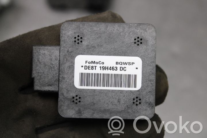 Muut ohjainlaitteet/moduulit   DE8T19H463DC