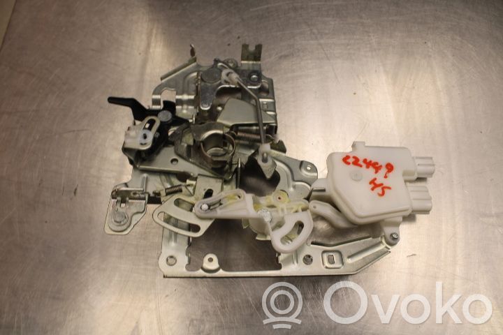 Renault Master III Front door lock 
