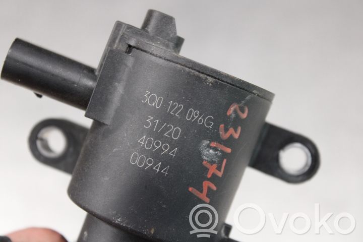 Volkswagen PASSAT B8 Supapă control încălzitor lichid răcire 