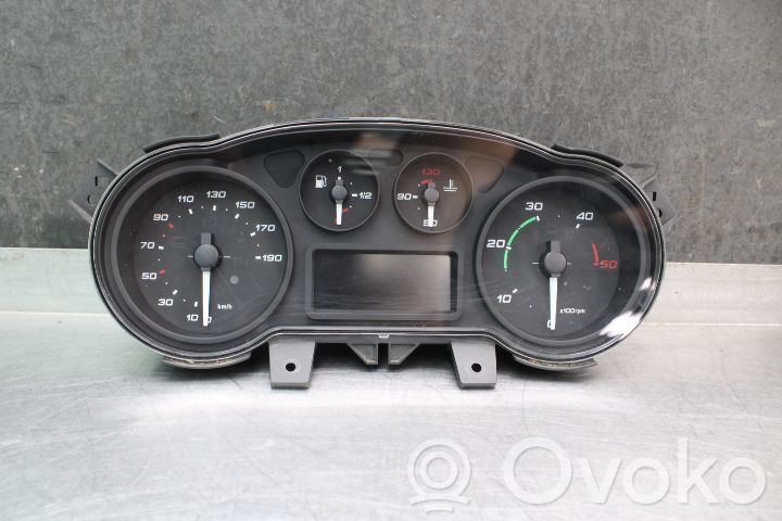 Iveco Daily 6th gen Velocímetro (tablero de instrumentos) 
