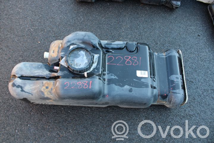 Nissan Navara D40 Serbatoio del carburante 