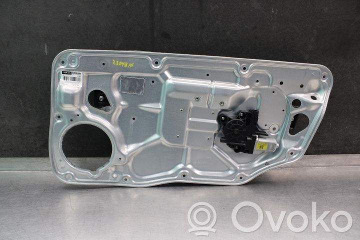 Volvo V70 Regulador de puerta delantera con motor
