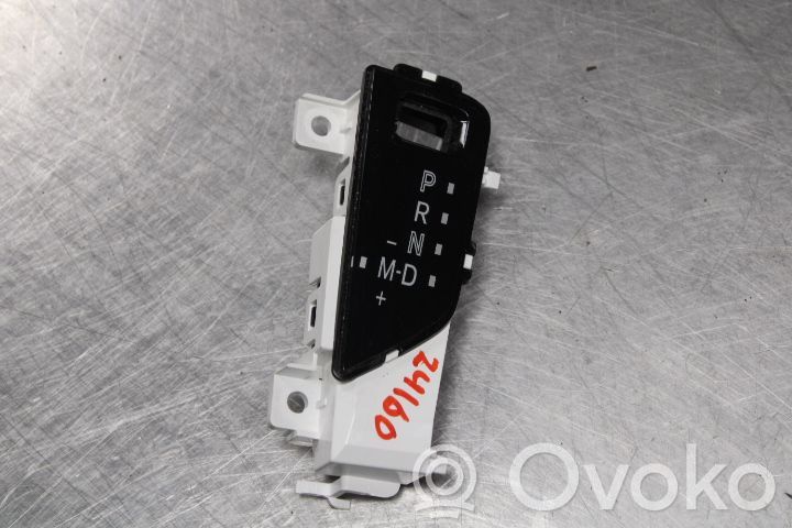 Mazda CX-3 Gear shift selector indicator 