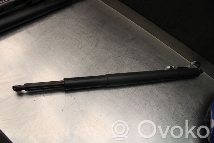 BMW 3 G20 G21 Amortyzator klapy tylnej bagażnika 
