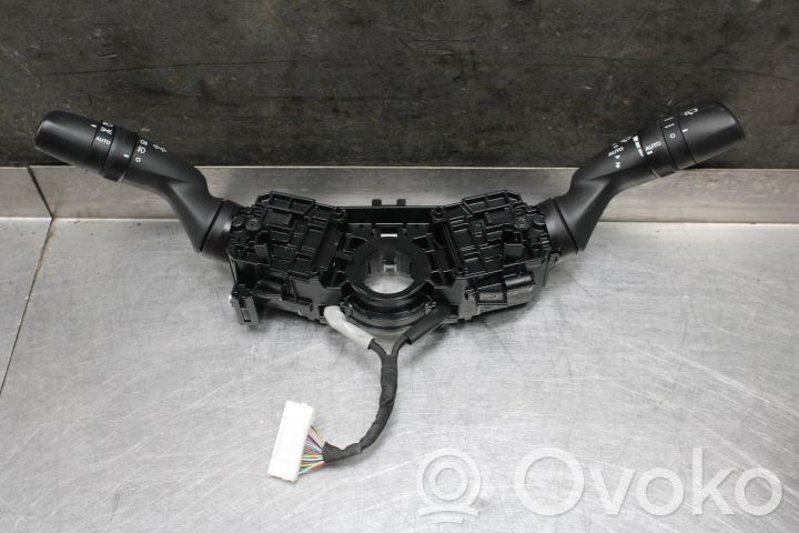 Toyota RAV 4 (XA50) Commodo, commande essuie-glace/phare 