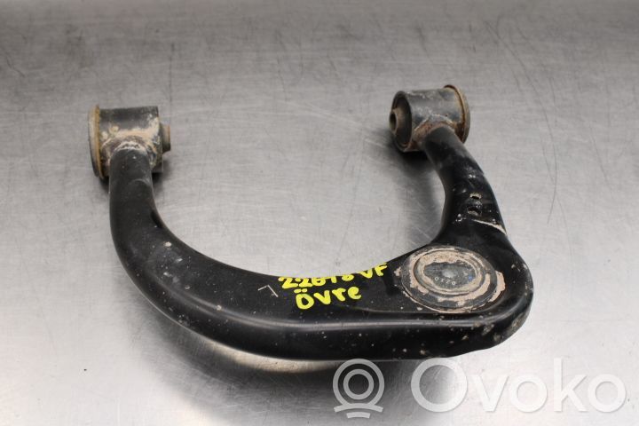 Toyota Hilux (AN120, AN130) Braccio di controllo sospensione anteriore superiore/braccio oscillante 