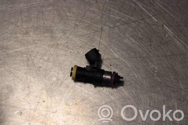 Iveco Daily 6th gen Inyector de combustible 
