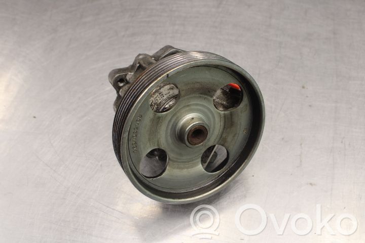 Peugeot Boxer Power steering pump 