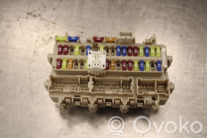 Módulo de fusible   8901R