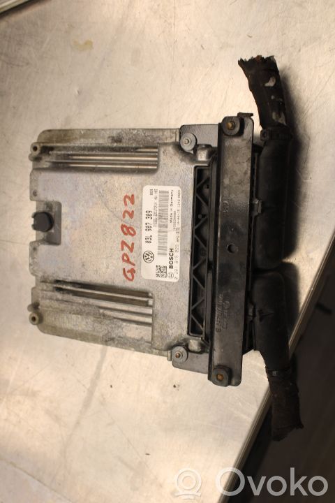 Volkswagen PASSAT B6 Unité de commande / module d'injection 