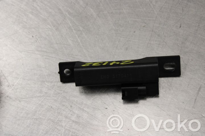 Renault Alaskan Amplificatore antenna