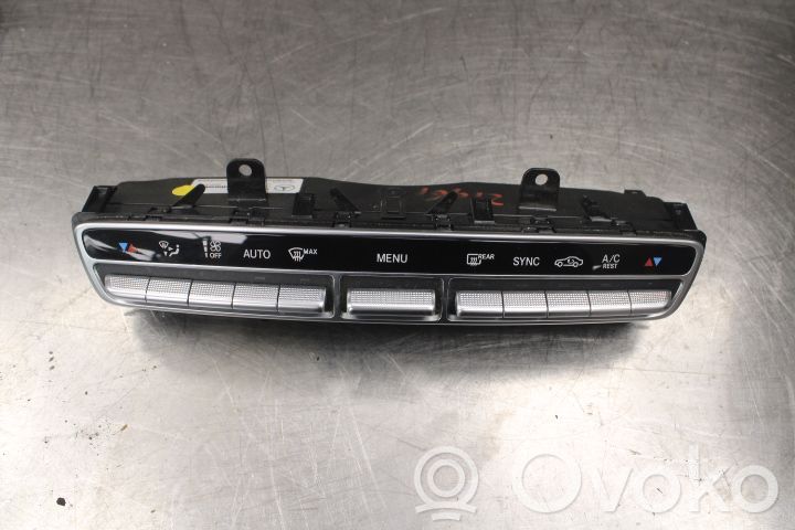 Mercedes-Benz E W213 Climate control unit 