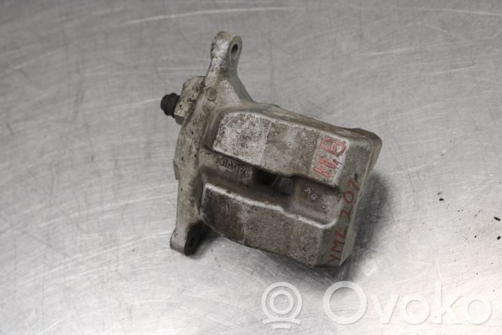 Toyota Prius+ (ZVW40) Etrier frână spate 