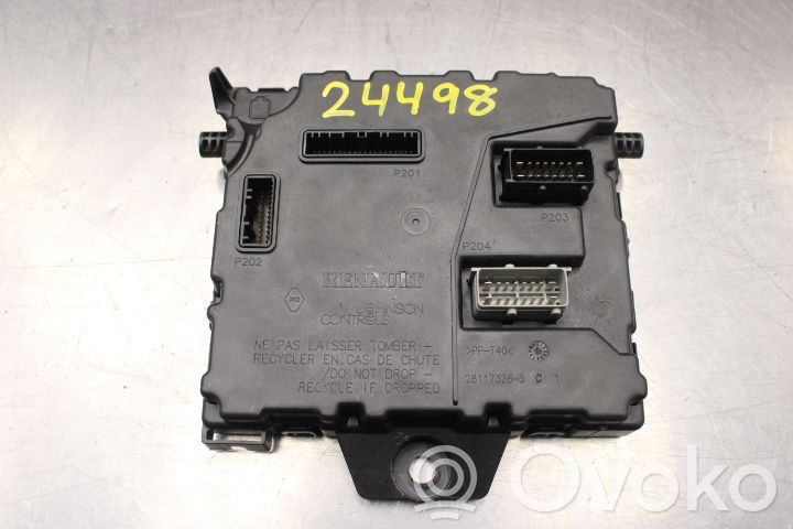 Renault Master III Fuse module 