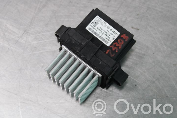 Ford Mondeo MK V Rezystor / Opornik dmuchawy nawiewu 