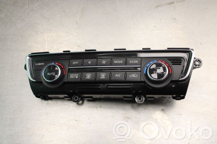 KIA Optima Climate control unit 