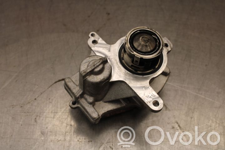 Volkswagen PASSAT B8 Válvula EGR 