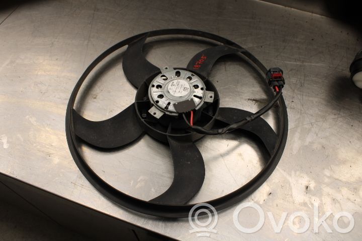 Ford Focus Ventilateur de refroidissement de radiateur électrique