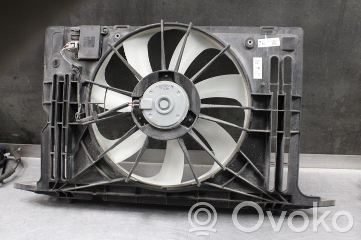 Toyota Avensis T270 Ventilatore di raffreddamento elettrico del radiatore