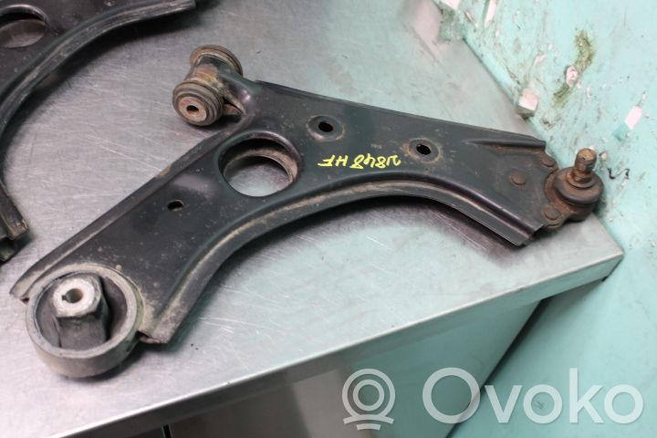 Front lower control arm/wishbone   95514536