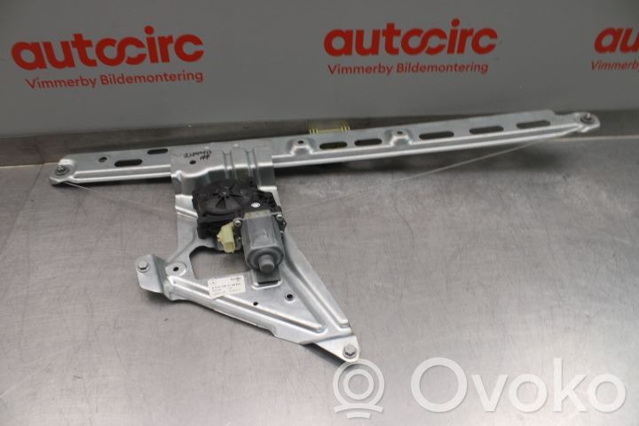 Mercedes-Benz Sprinter W907 W910 Alzacristalli della portiera anteriore con motorino