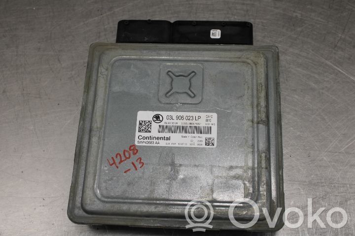 Unité de commande / module d'injection   03L906023LP