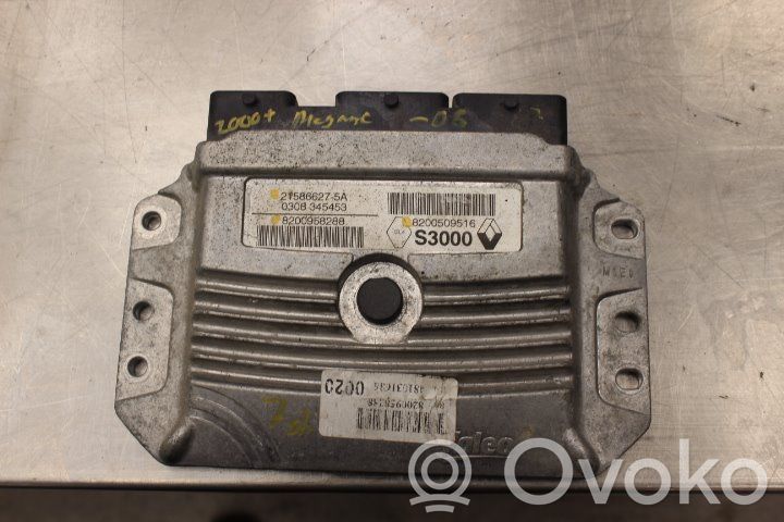 Opel Omega A Unité de commande / module d'injection 