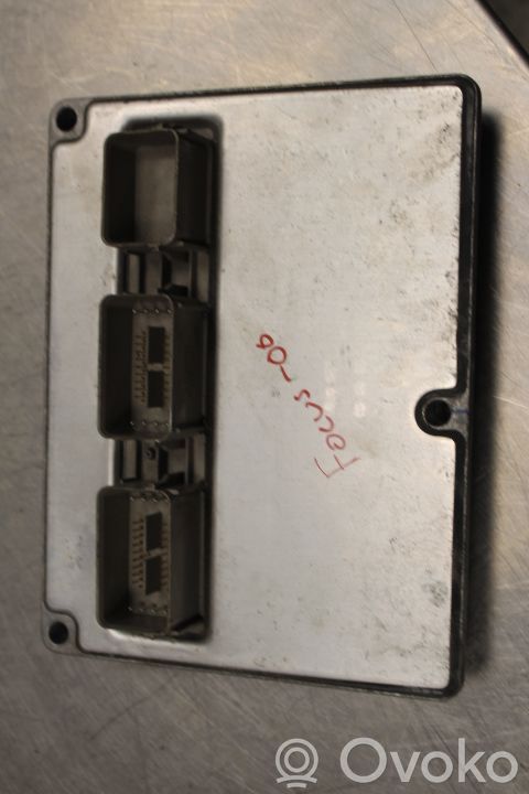 Unité de commande / module d'injection   5M5112A650AD