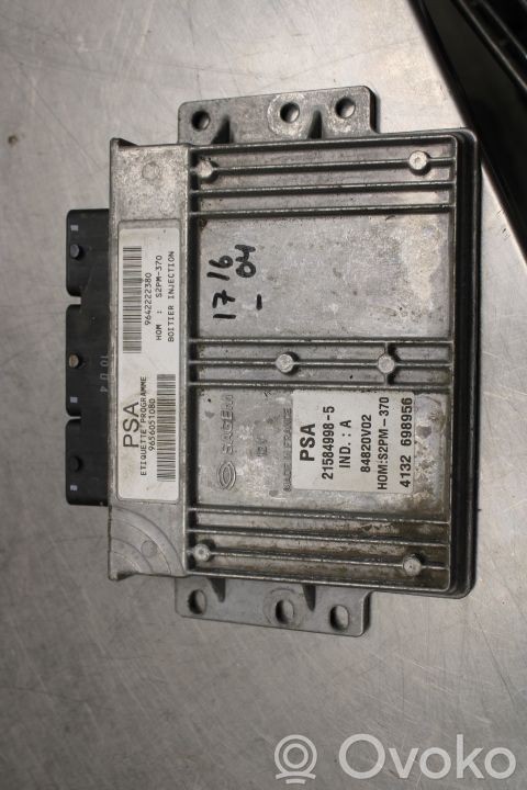 Unité de commande / module d'injection   9642222380