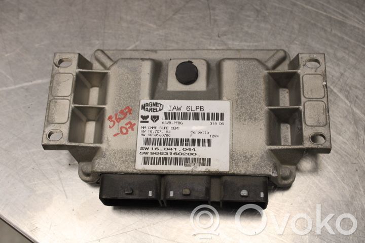 Peugeot 407 Injection control unit/module 