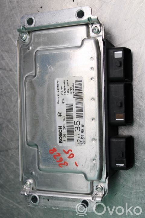 Unité de commande / module d'injection   9657499880,0261206943
