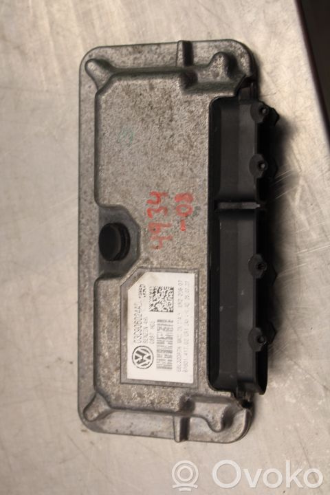 Unité de commande / module d'injection   03C906024