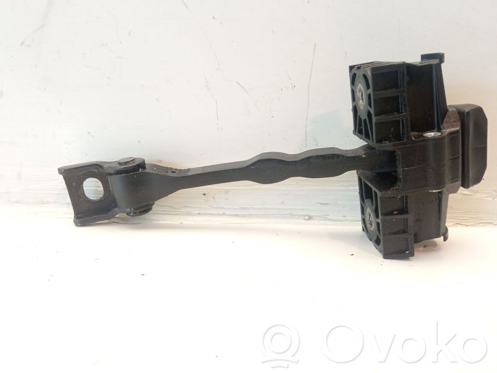 Etuoven lukko   8X4837249,8X4837249