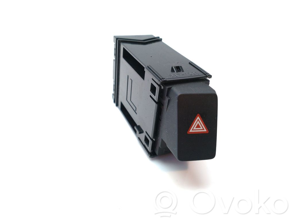 Hazard light switch   8433276040