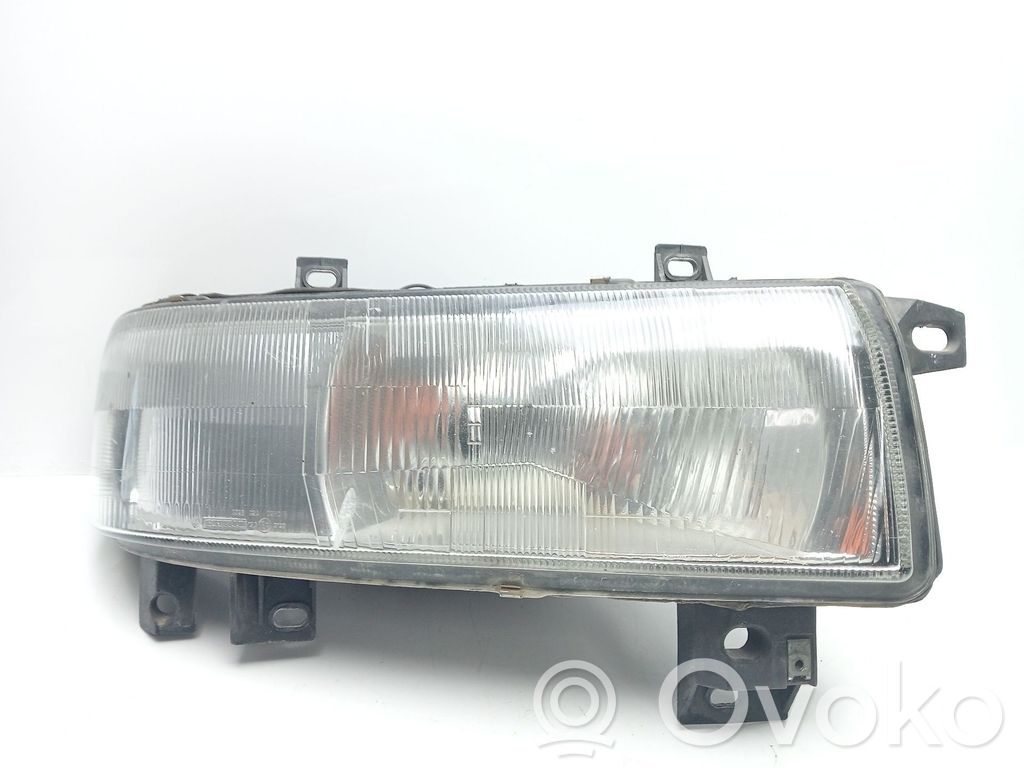 Nissan Interstar Headlight/headlamp 