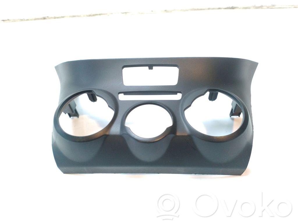 Peugeot 2008 I Dashboard trim 