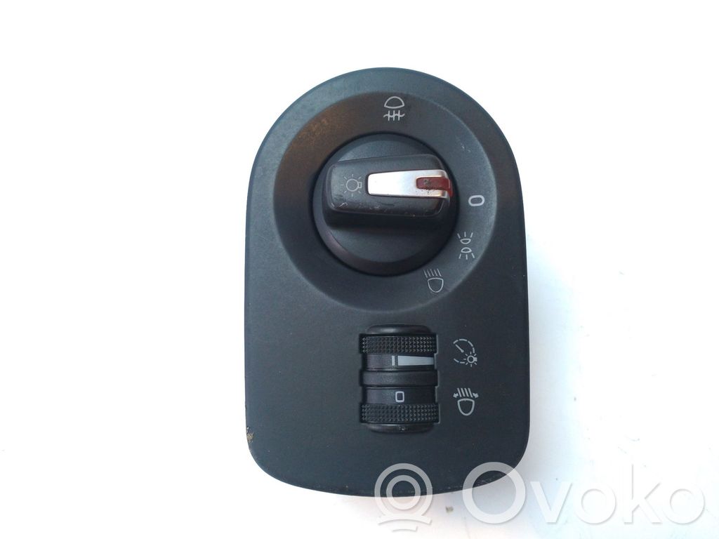 Seat Leon (1P) Interruptor de control del panel de luces 